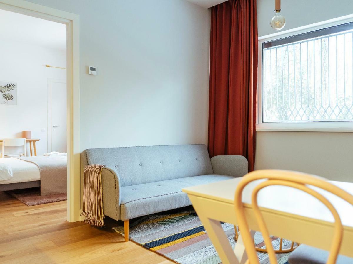 Boutique Luxury Flats - La Maison du Petit Paris Bucarest Extérieur photo